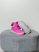 پوتین بچگانه کد 23 - تصویر 3